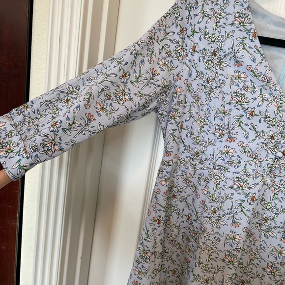 Gorgeous Floral Mid Length Dress - Picture 4 of 5